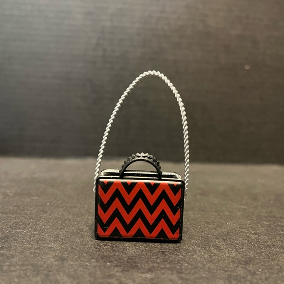 LOL SURPRISE FURNITURE + ACCESSORIES couch purse suitcase - Picture 4 of 9